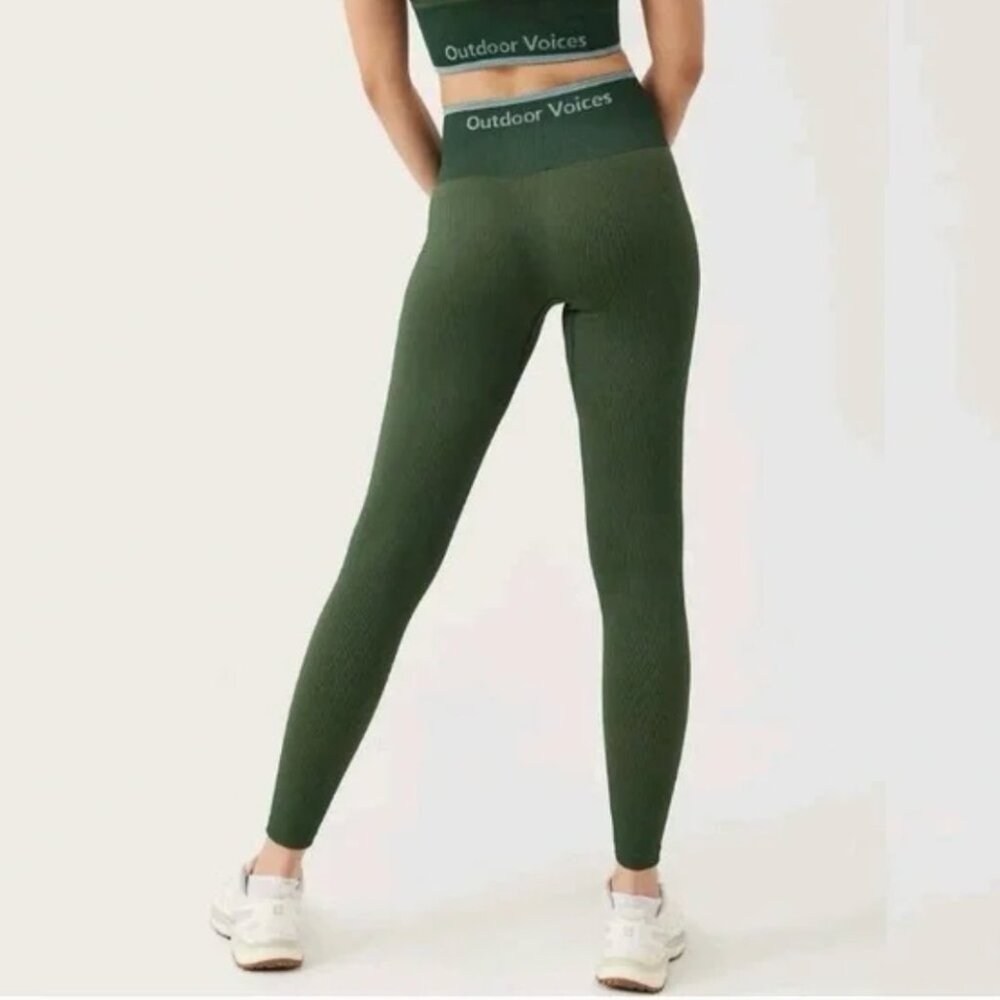 Outdoor Voices women's  Green Leggings